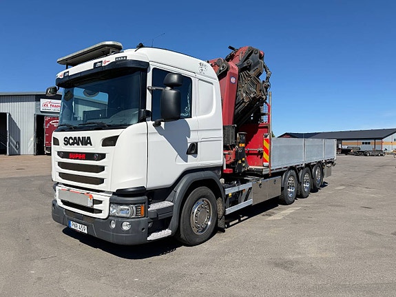 BODBIL SCANIA G450 TRIDEM STOR KRAN MED JIBB