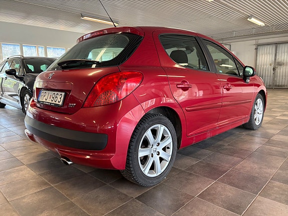 Peugeot 207 3 of 5
