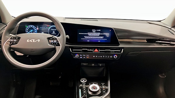 Kia Niro 7 of 16