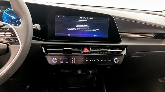 Kia Niro 11 of 16