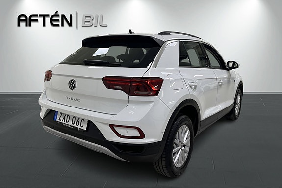Volkswagen T-Roc 7 of 22