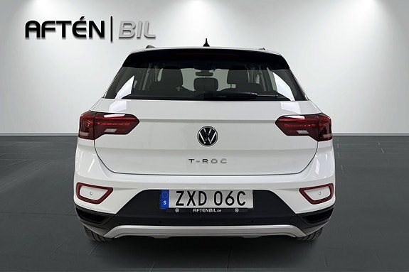 Volkswagen T-Roc 8 of 22