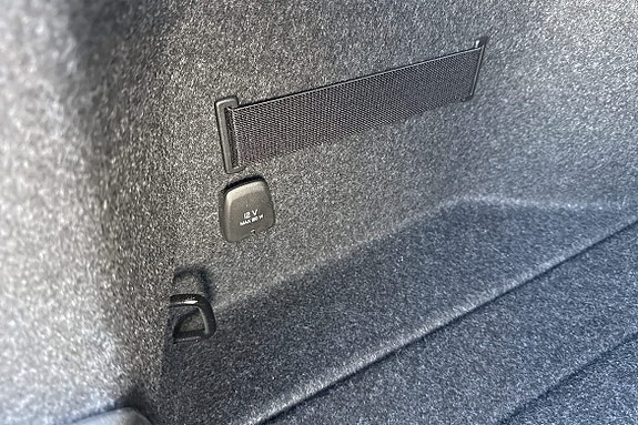 Polestar 2 19 of 20