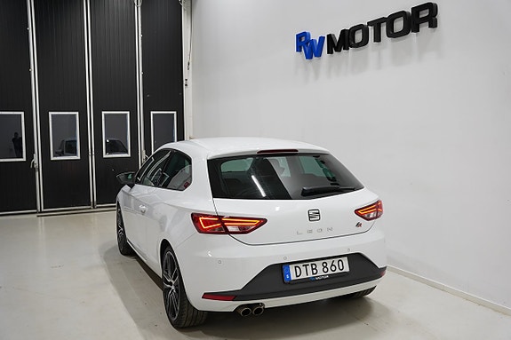 Seat Leon 4 of 5