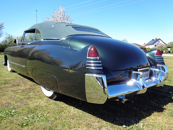 Cadillac Series 62 3 of 5
