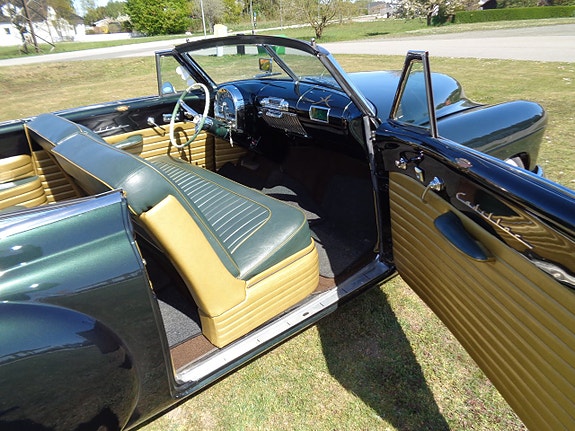 Cadillac Series 62 16 of 28