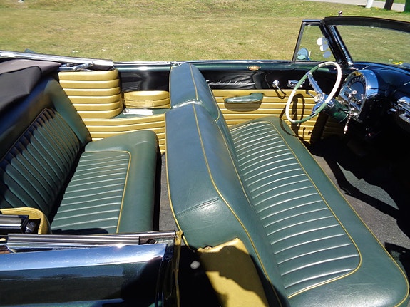Cadillac Series 62 19 of 28