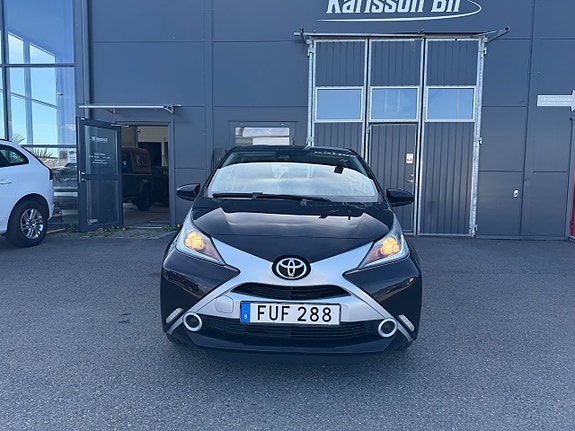 Toyota Aygo 4 of 5