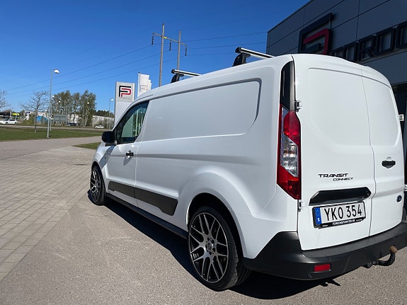 Ford Transit Connect 2 of 14