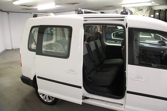 Volkswagen Caddy Maxi 5 of 5