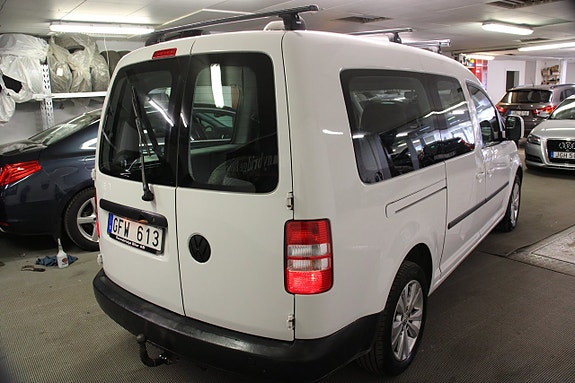 Volkswagen Caddy Maxi 9 of 15