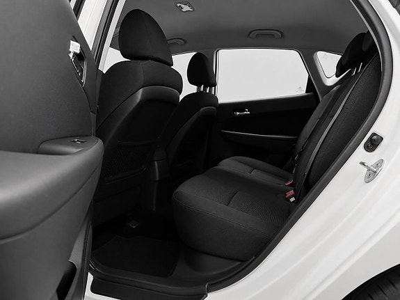 Hyundai i30 13 of 13