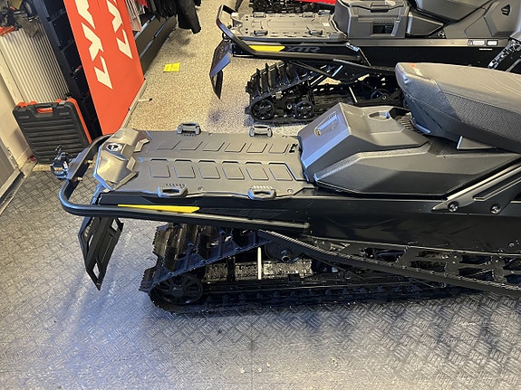 Ski-Doo Backcountry XRS 850 E-TEC 146" Mycket fin! 4 of 12