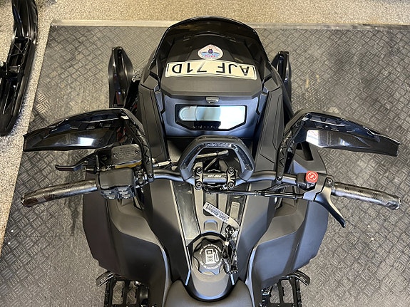 Ski-Doo Backcountry XRS 850 E-TEC 146" Mycket fin! 8 of 12