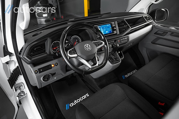 Volkswagen Transporter 20 of 30