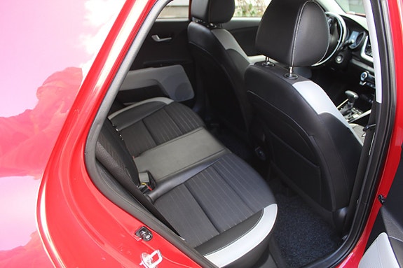 Kia Stonic 6 of 14