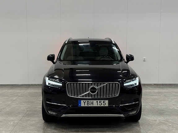 Volvo XC90 6 of 25