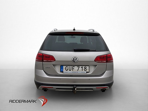 Volkswagen Golf Alltrack 7 of 30
