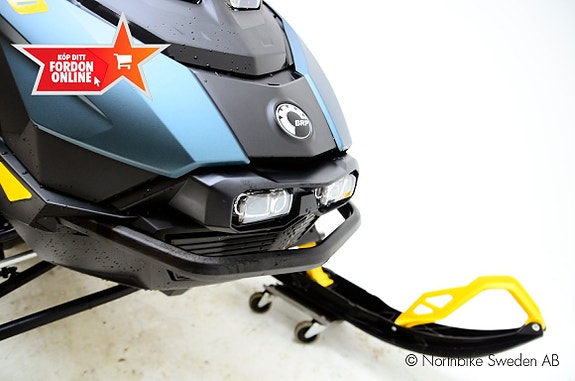 Ski-Doo MXZ XRS 850 *DISPLAY  *MOMSAD 7 of 10