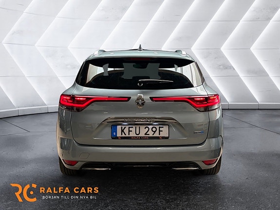Renault Megane E-Tech 9 of 17