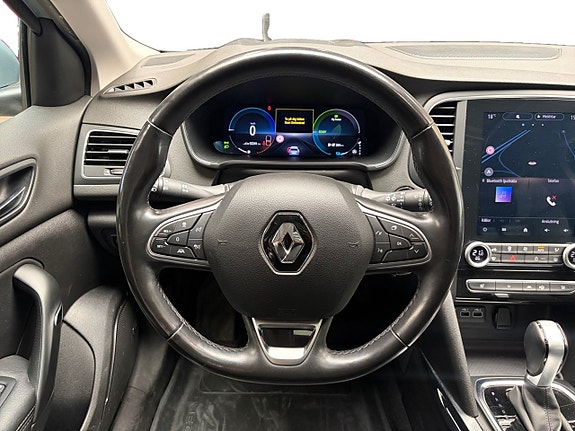 Renault Megane E-Tech 11 of 17