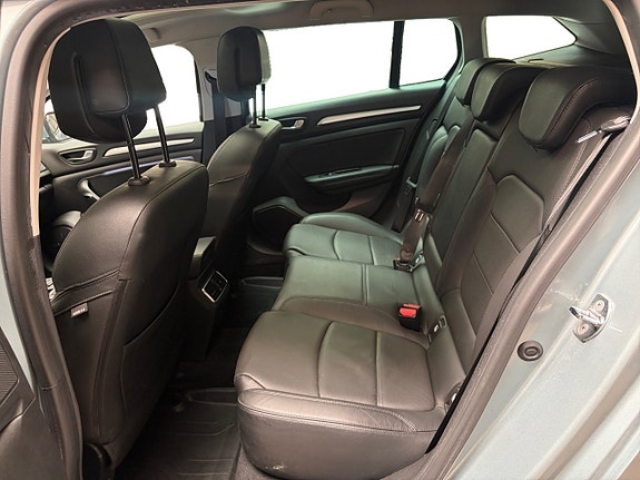Renault Megane E-Tech 13 of 17