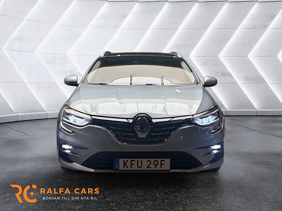 Renault Megane E-Tech 8 of 17