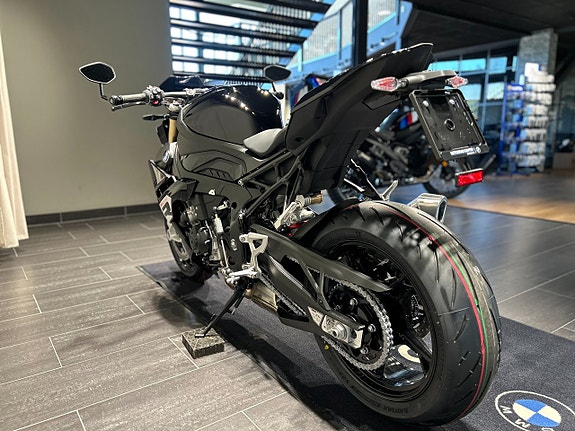BMW S1000R /DEMO-Kampanj/SPARA: 27.295kr!/Ca 100 mil 5 of 19