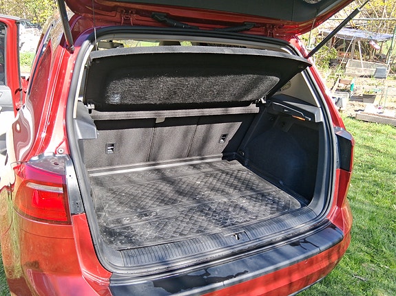 Volkswagen Golf Sportsvan 8 of 13