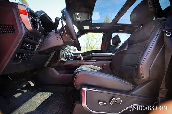 Ford F-150 13 of 29