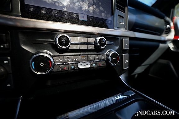 Ford F-150 26 of 29