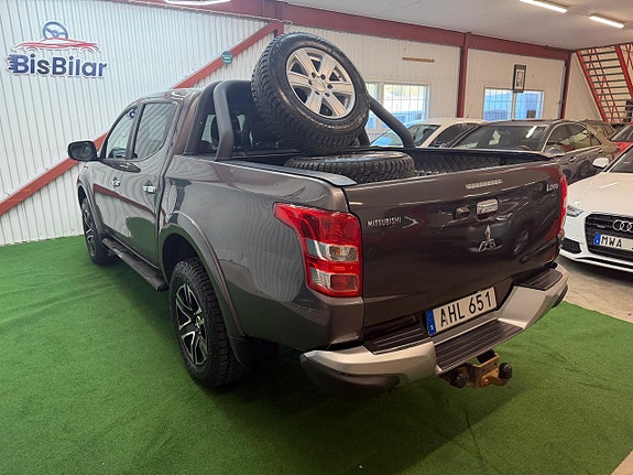 Mitsubishi L200 7 of 22
