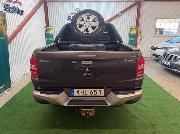 Mitsubishi L200 8 of 22