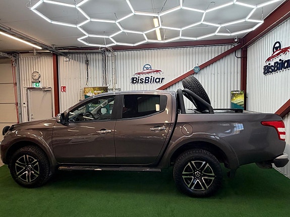 Mitsubishi L200 10 of 22