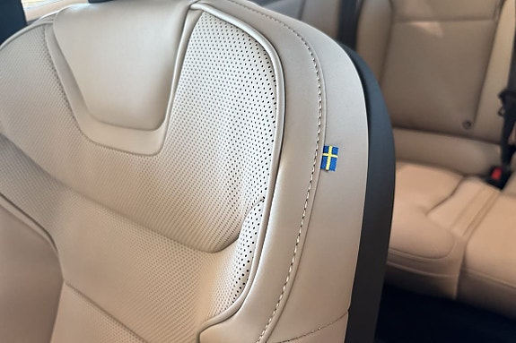 Volvo ES90 20 of 30