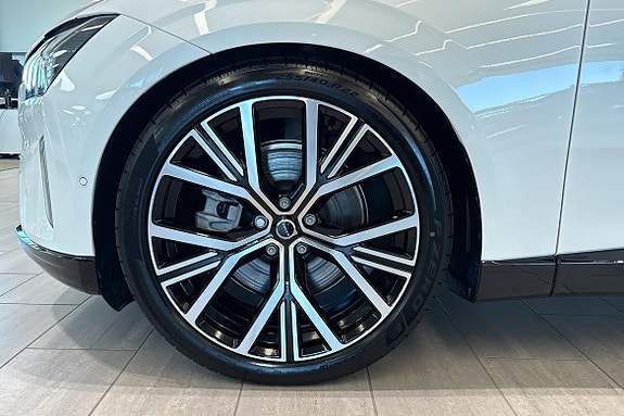 Volvo ES90 18 of 30