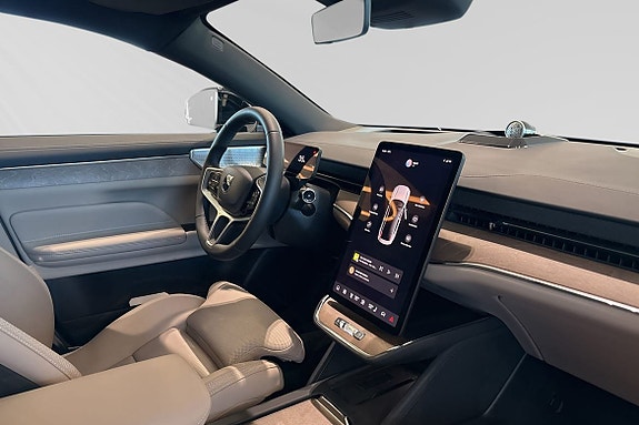Volvo ES90 10 of 30