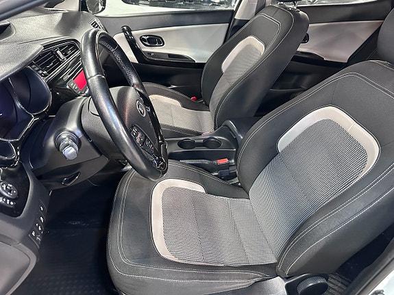 Kia Ceed 11 of 23
