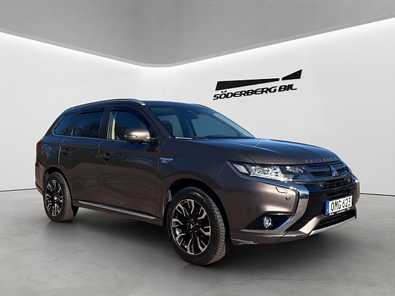 Mitsubishi Outlander 28 of 28