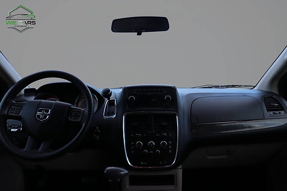 Dodge Grand Caravan 17 of 19