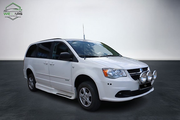 Dodge Grand Caravan 2 of 19