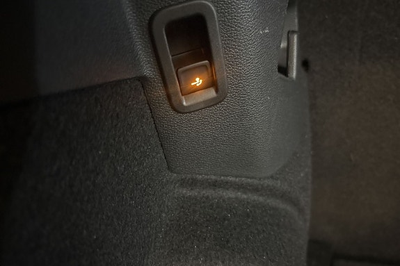 Volkswagen Golf I 17 of 30