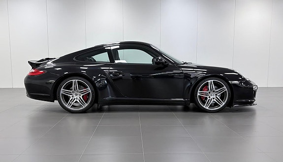 Porsche 911 11 of 23