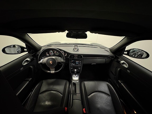 Porsche 911 18 of 23