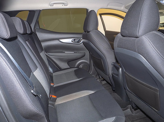 Nissan Qashqai 3 of 5