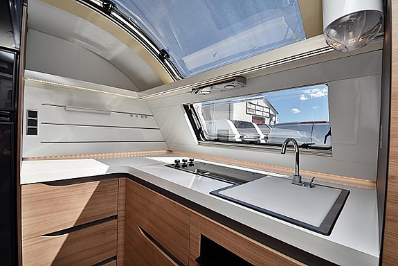 Adria 753 HT Alpina, Långbäddar 5 of 5