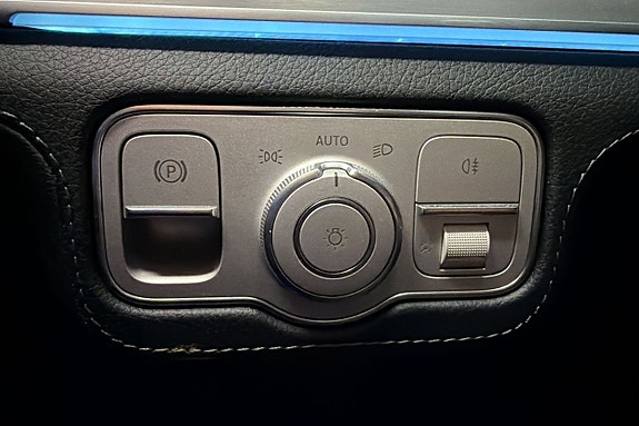 Mercedes-Benz GLE350 de 25 of 27