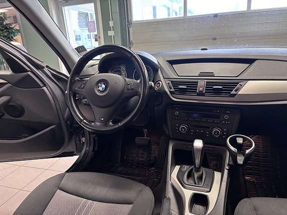 BMW X1 3 of 5
