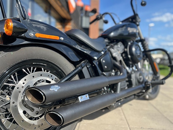 Harley-Davidson Street Bob **I Butik!** 6 of 11