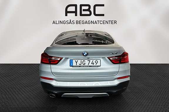 BMW X4 4 of 5